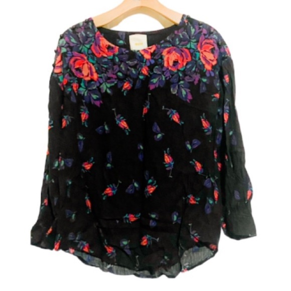 Anthropologie Tops - 🌹Anthropologie Maeve Black and Red Floral Roses Blouse Size Medium🌹